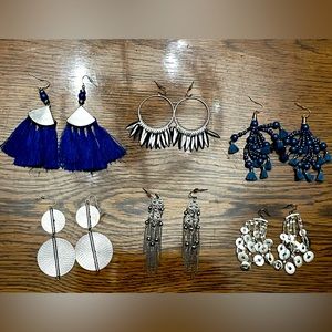 6 Pairs❣️Like New Condition Silver Earrings Lot